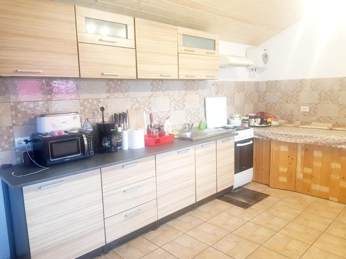 Vila Karina Apartment Carta  Екстериор снимка